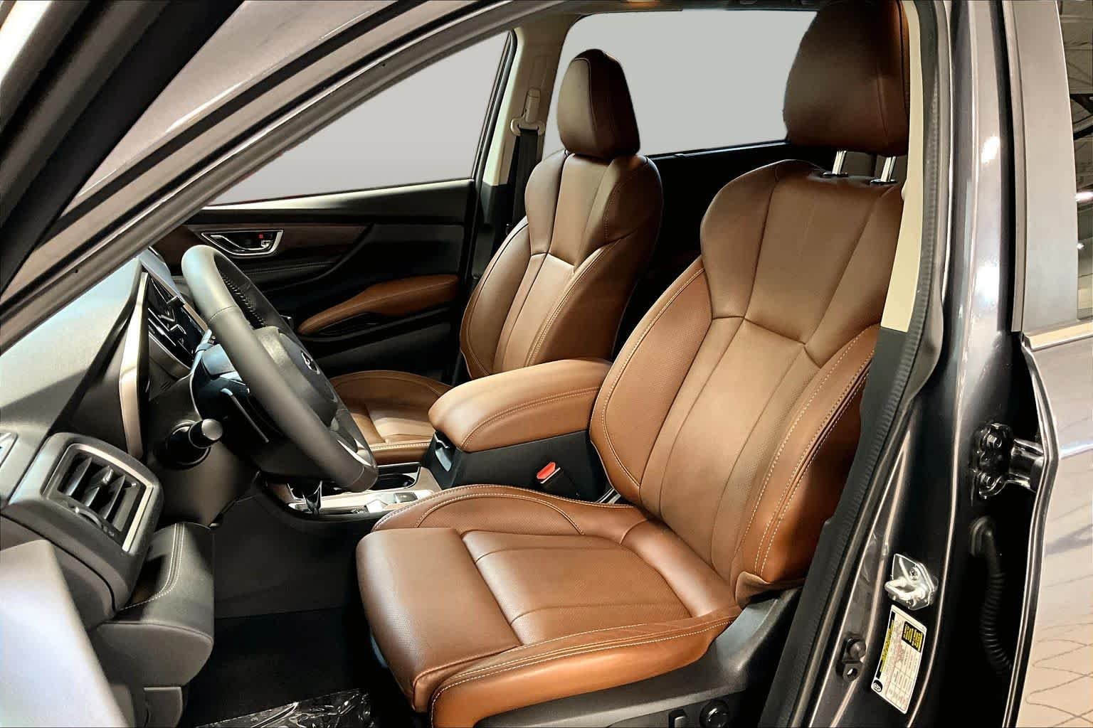 Used 2024 Magnetite Gray Metallic Subaru Touring image 8