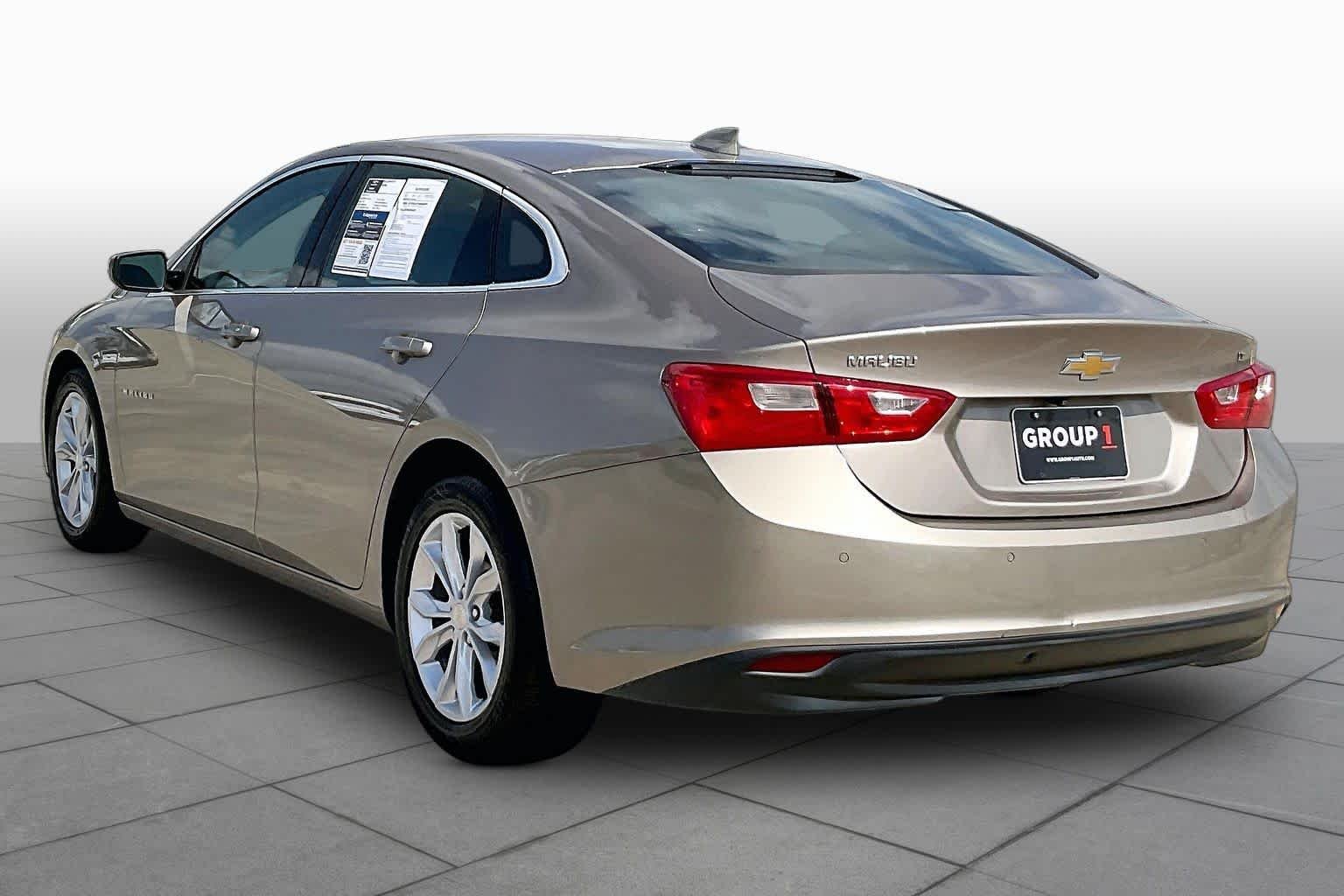 Used 2023 Mineral Gray Metallic Chevrolet LT image 12