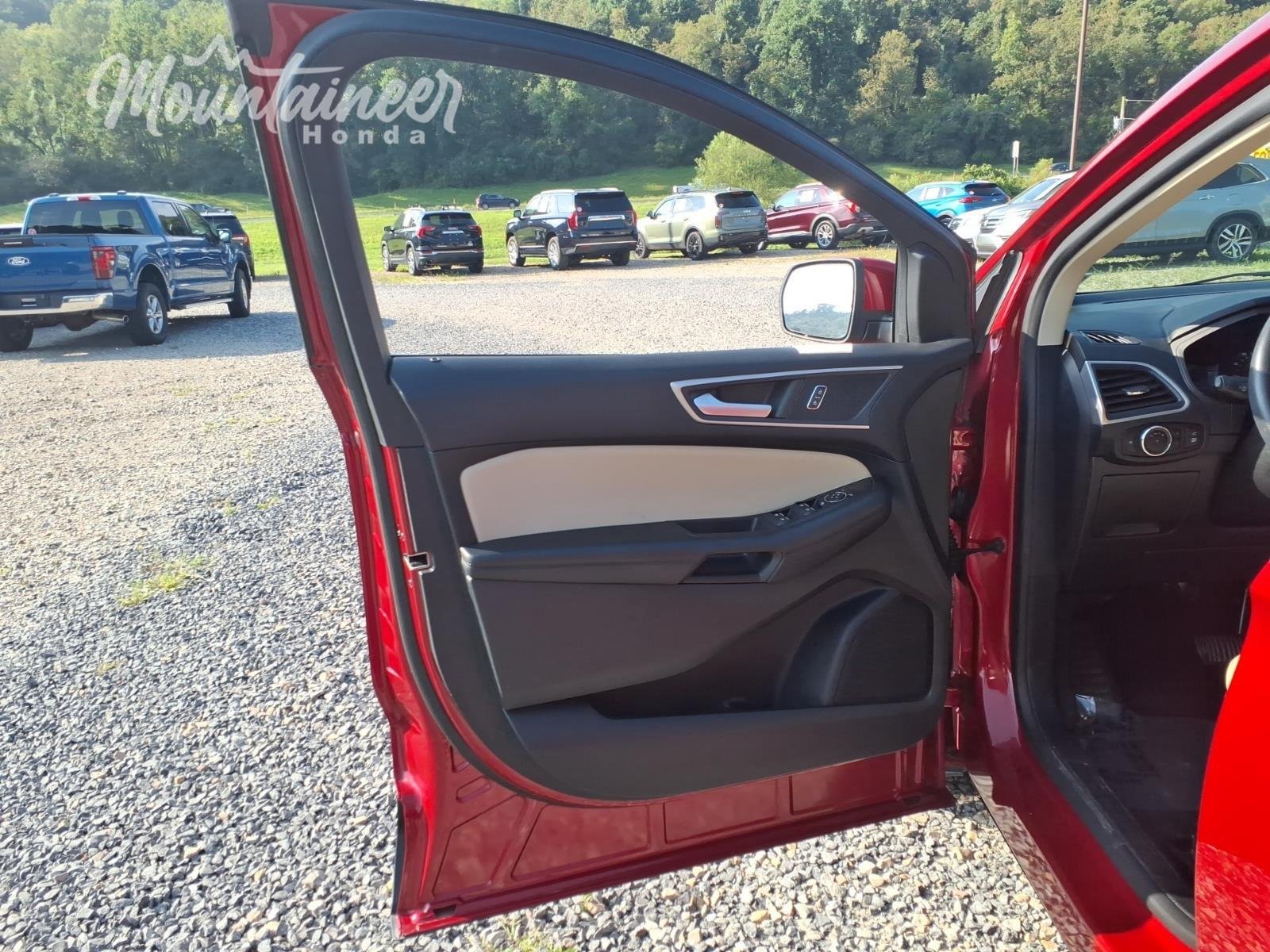 Used 2024 Rapid Red Metallic Tinted Clearcoat Ford SEL image 13