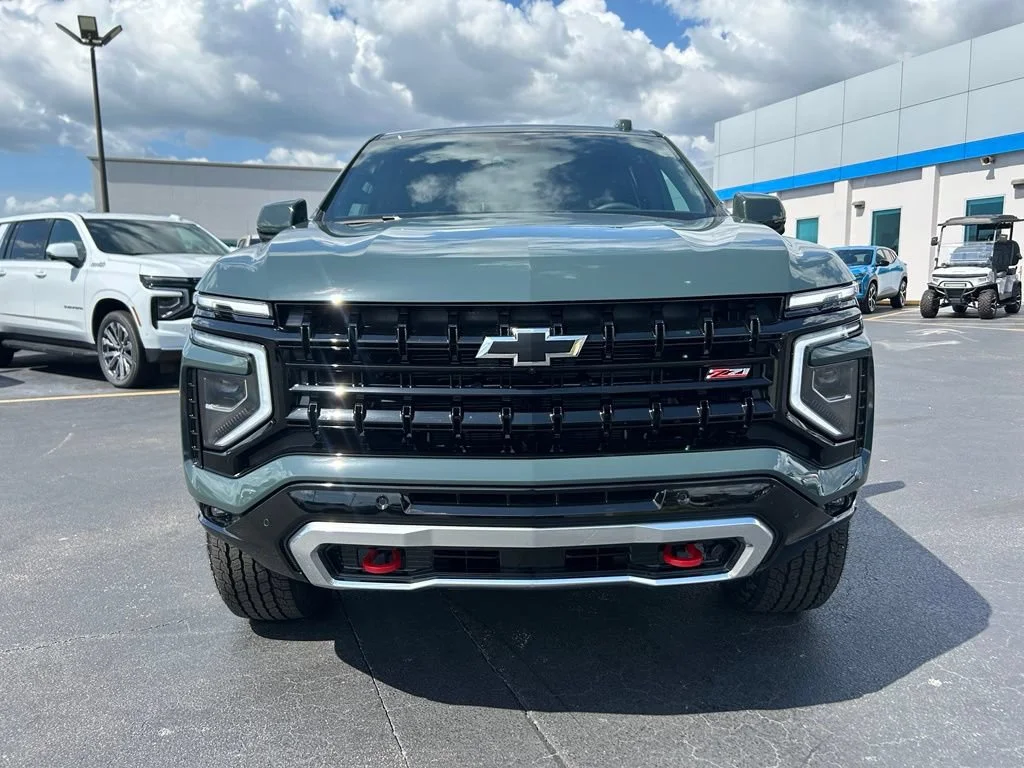 New 2026 Cypress Gray Chevrolet Z71 image 3