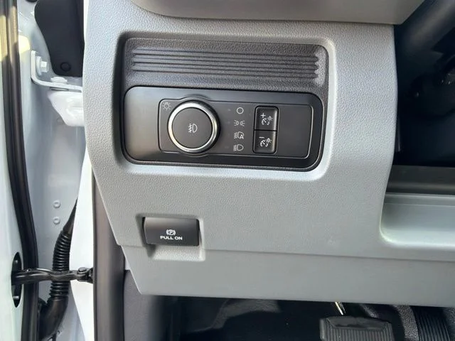 New 2026 Oxford White Ford F-550® XL image 24