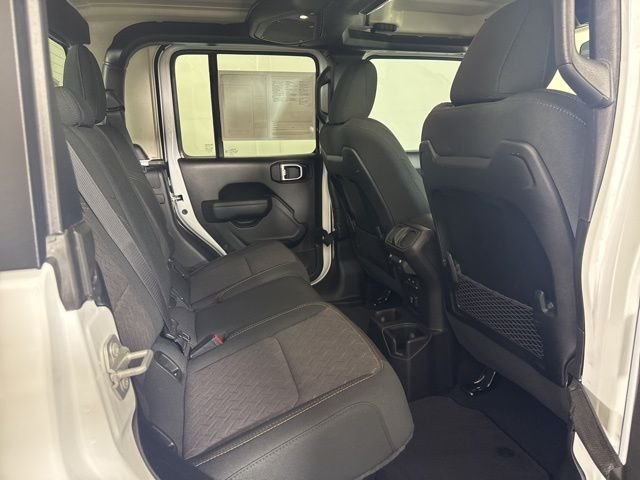Used 2025 Bright White Clearcoat Jeep Mojave image 5