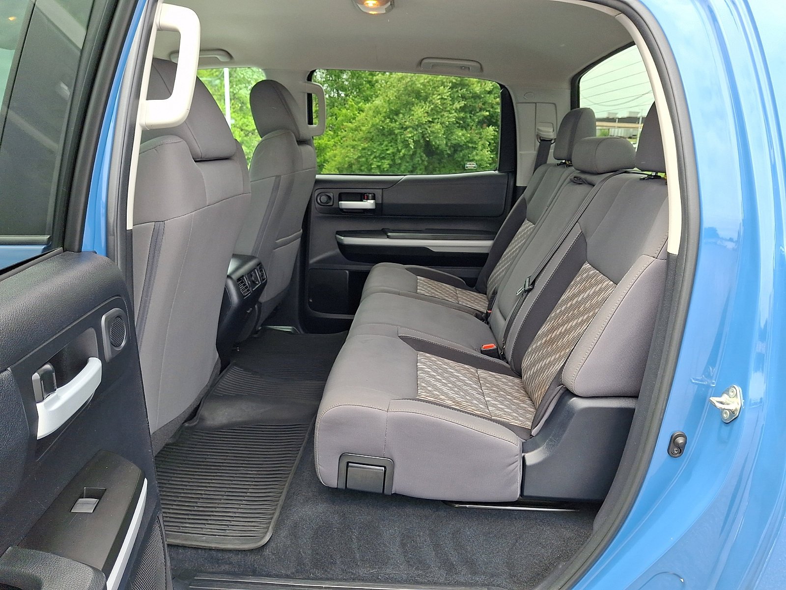 Used 2019 Cavalry Blue Toyota SR5 image 11