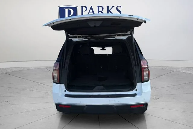 Used 2022 Summit White Chevrolet LT image 19
