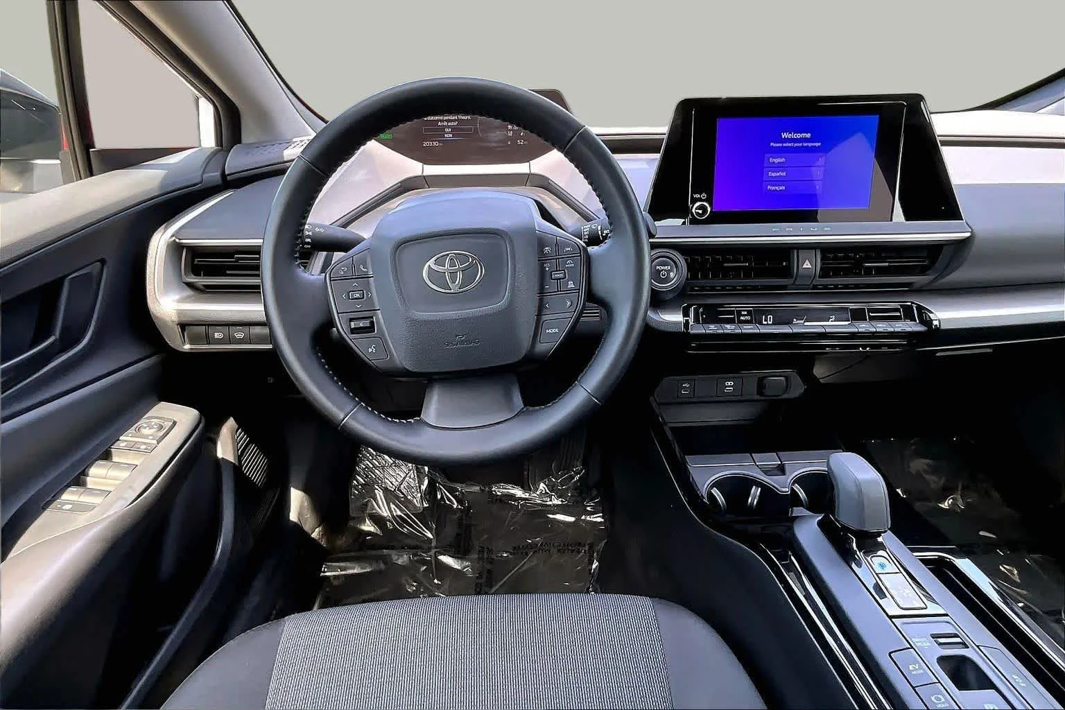 Used 2024 Wind Chill Pearl Toyota LE image 6