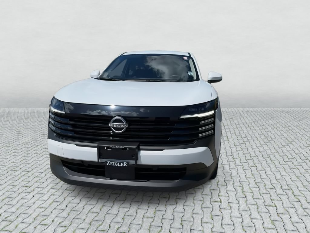 Used 2025 White Nissan SV image 3