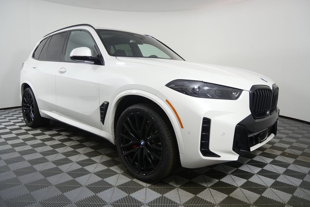 Used 2026 Mineral White Metallic BMW xDrive40i image 8