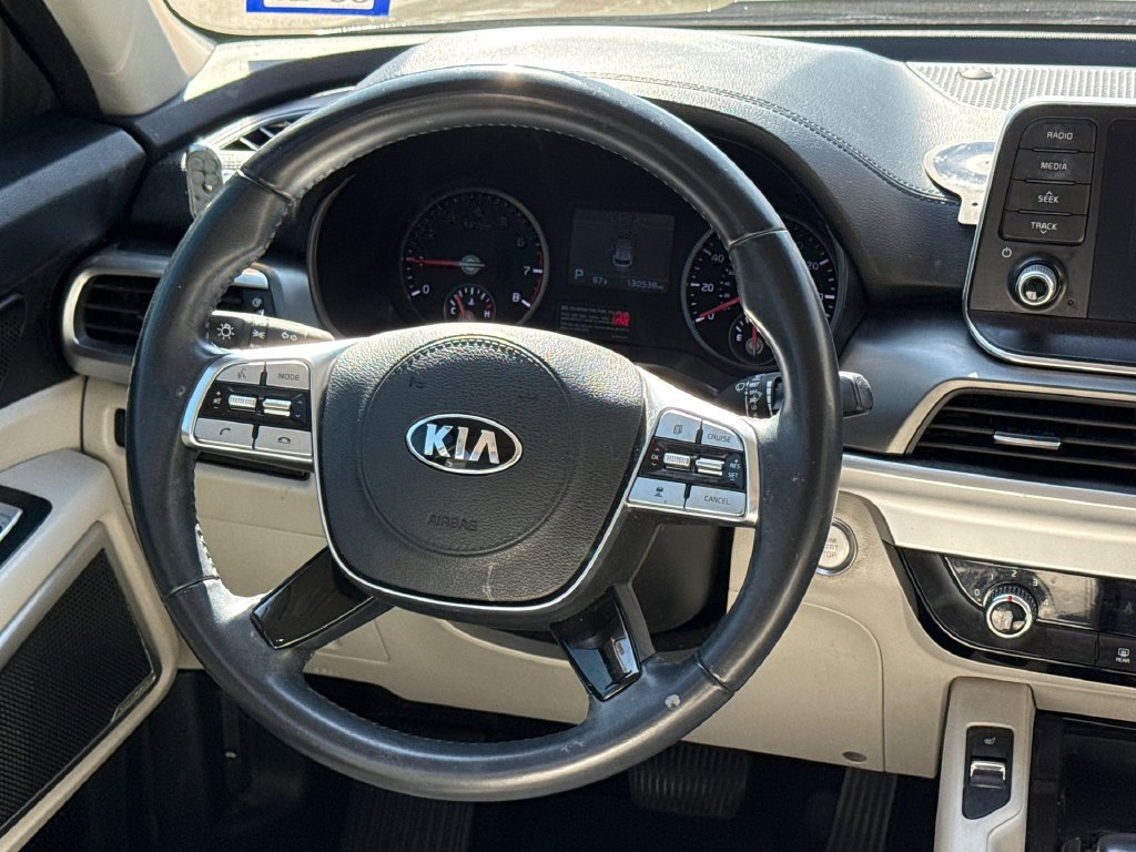 Used 2020 Green Kia S image 13