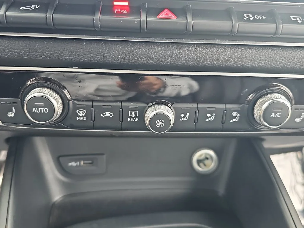 Used 2017 Gray Audi 1.4T Premium image 20