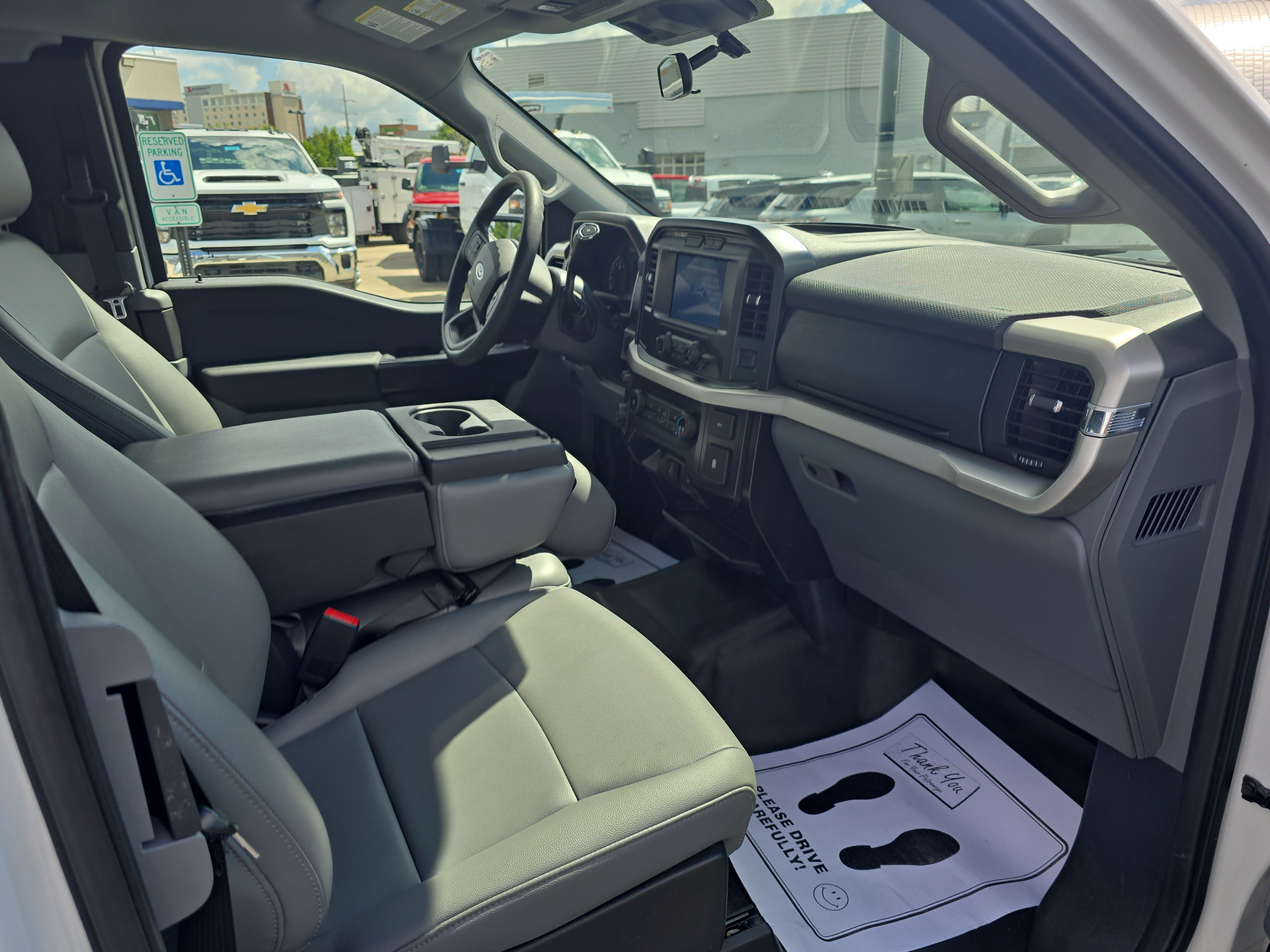 Used 2021 Oxford White Ford XL image 5