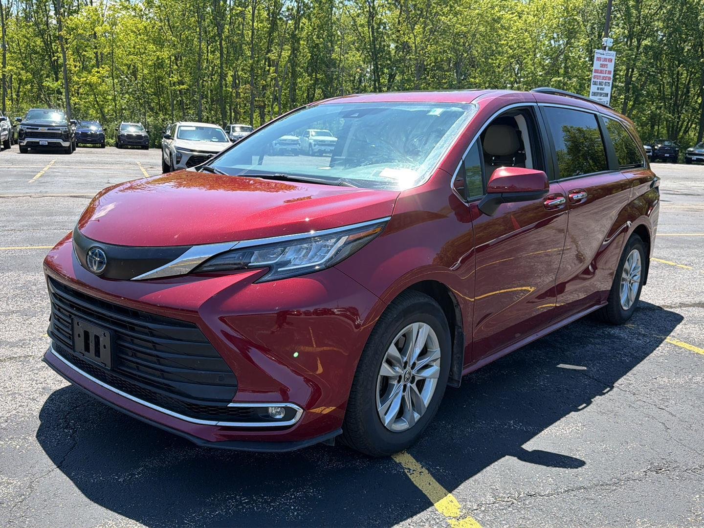 Used 2023 Ruby Flare Pearl Toyota XLE image 12