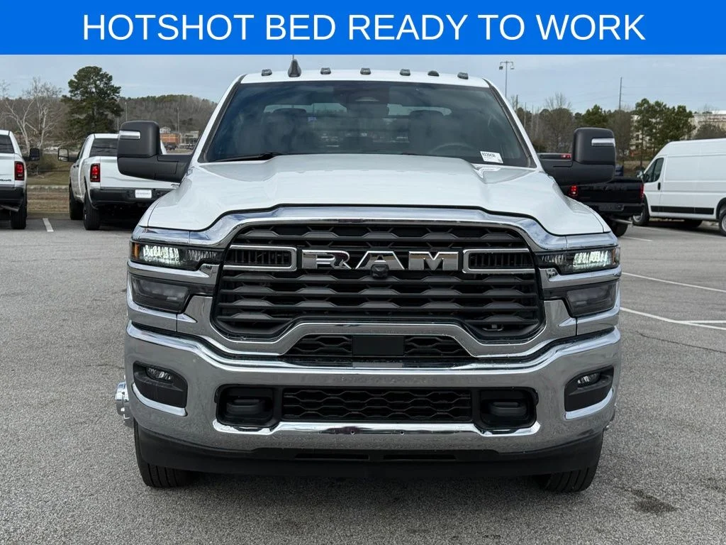 New 2026 Bright White Clearcoat RAM Tradesman image 8