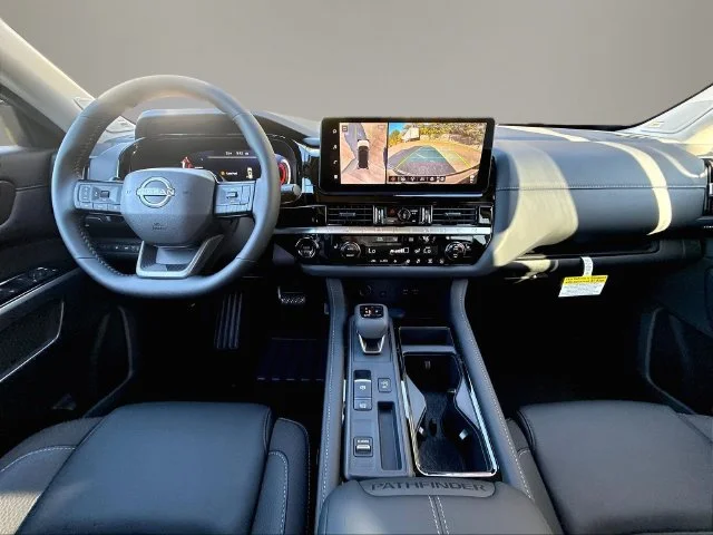 New 2026 Baltic Teal Pearl Nissan SL image 5