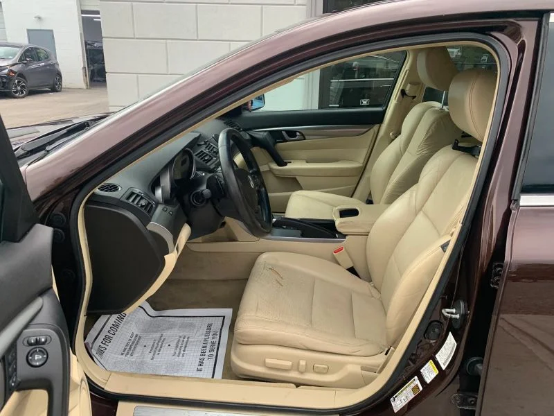 Used 2011 Maroon Acura Sedan 4D image 32