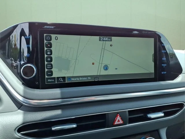 Used 2022 Gray Hyundai Limited image 21