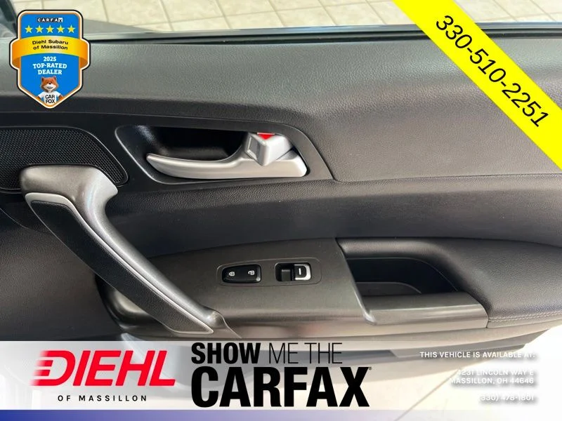 Used 2020 Blue Kia S image 17