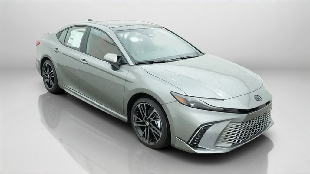 New 2026 Heavy Metal Toyota XSE image 5