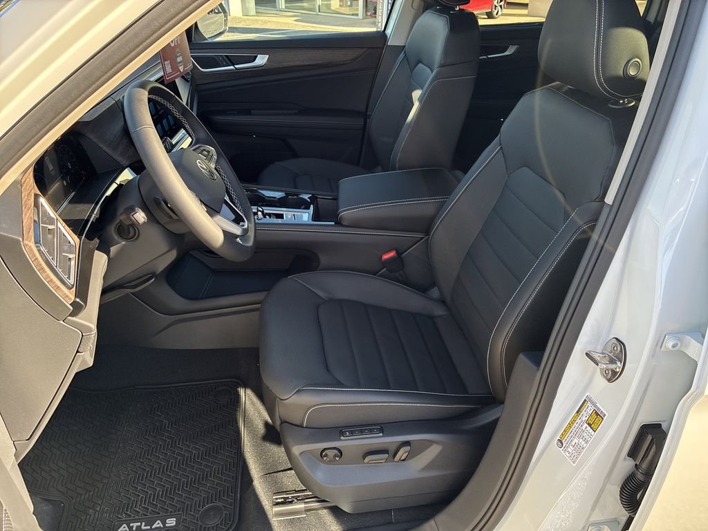 2026 Volkswagen Atlas SEL - Photo 11