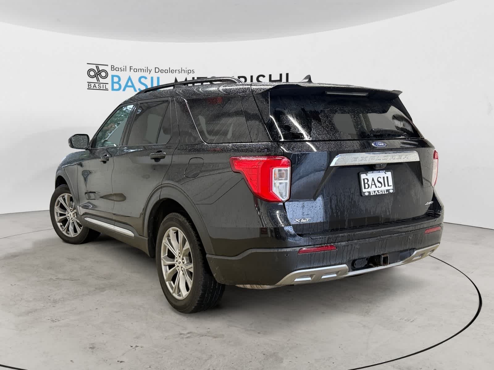 Used 2023 Agate Black Ford XLT image 3