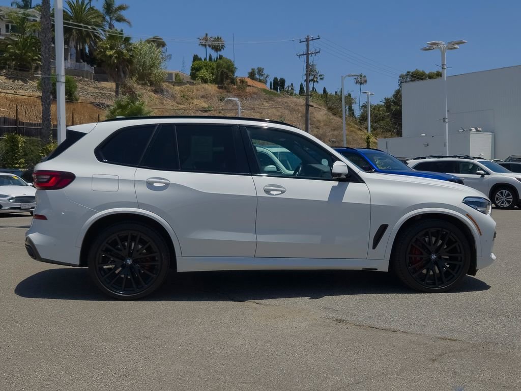 Used 2022 Alpine White BMW xDrive40i image 4