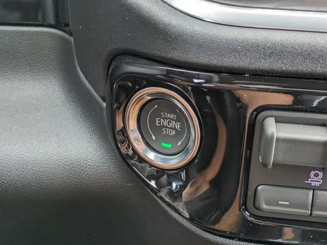 2026 GMC Sierra 1500 SLT - Photo 27