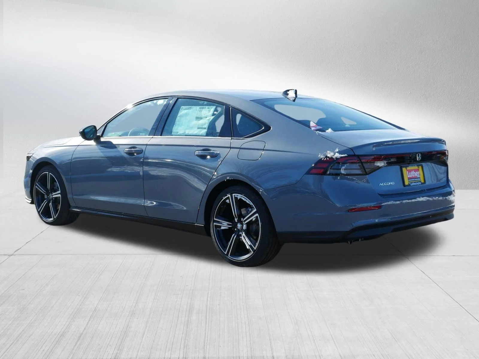 New 2026 Urban Gray Pearl Honda SE image 5