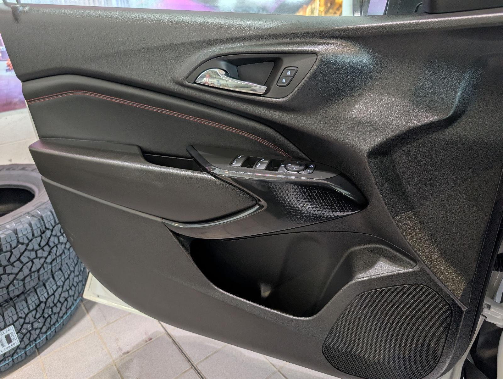 2026 Chevrolet Trax RS - Photo 35