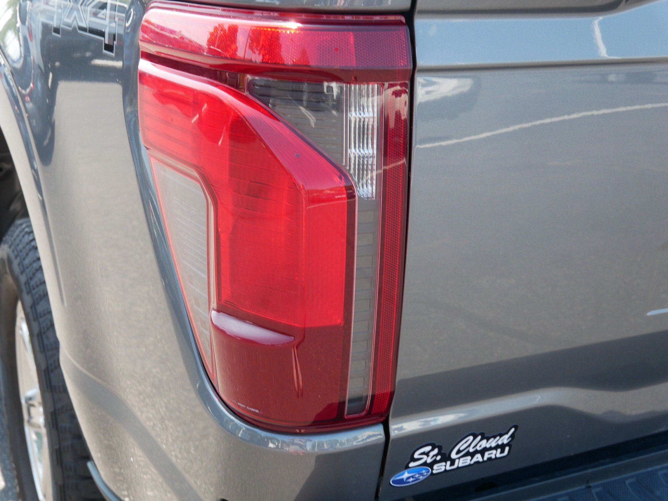 2025 Ford F-150 XLT - Photo 18