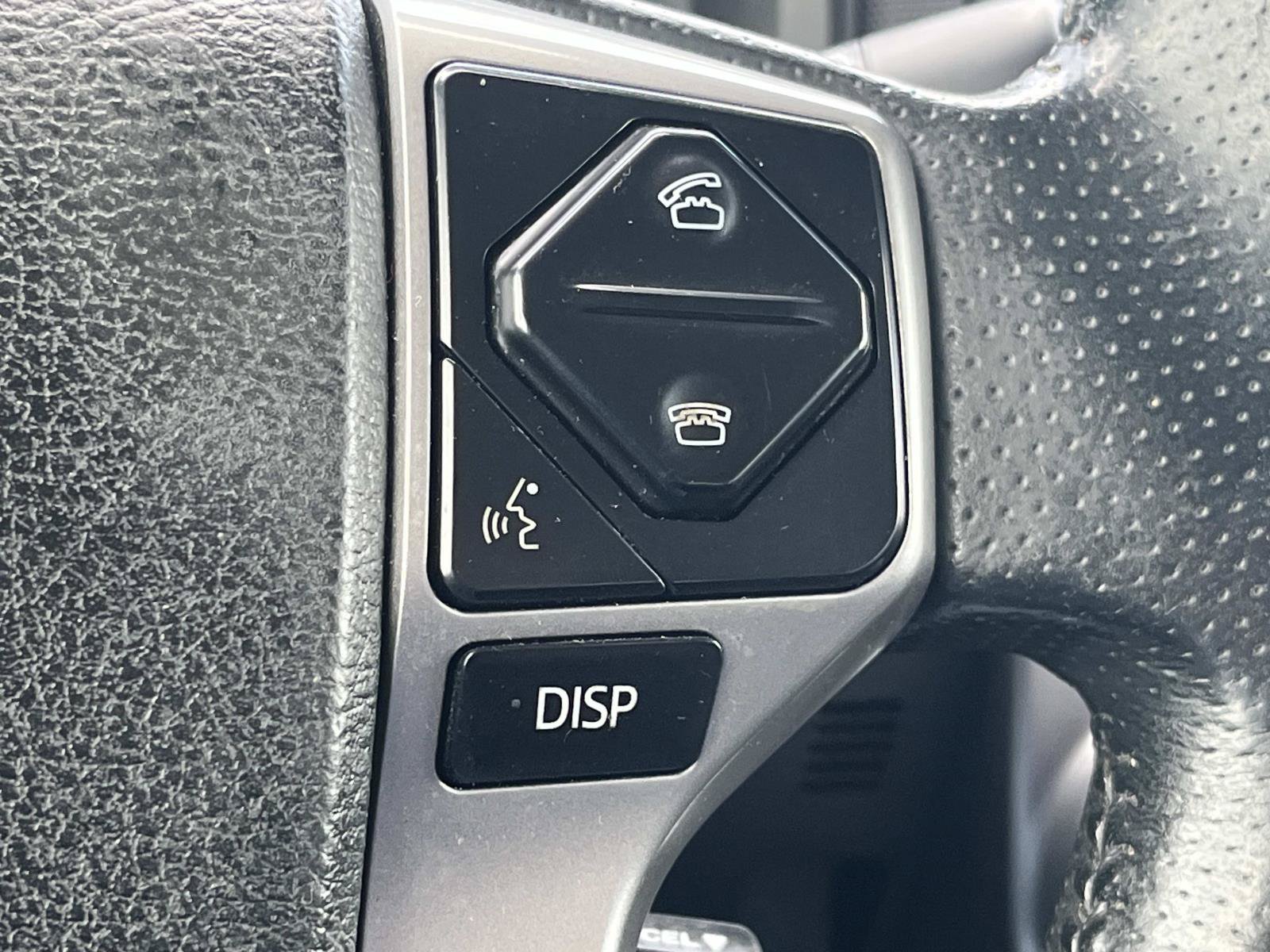 Used 2017 Nautical Blue Metallic Toyota Limited image 36