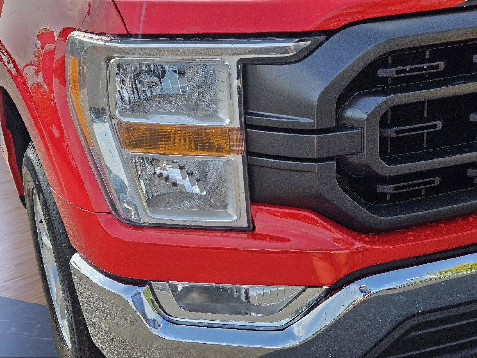 Used 2021 Red Ford XL image 8