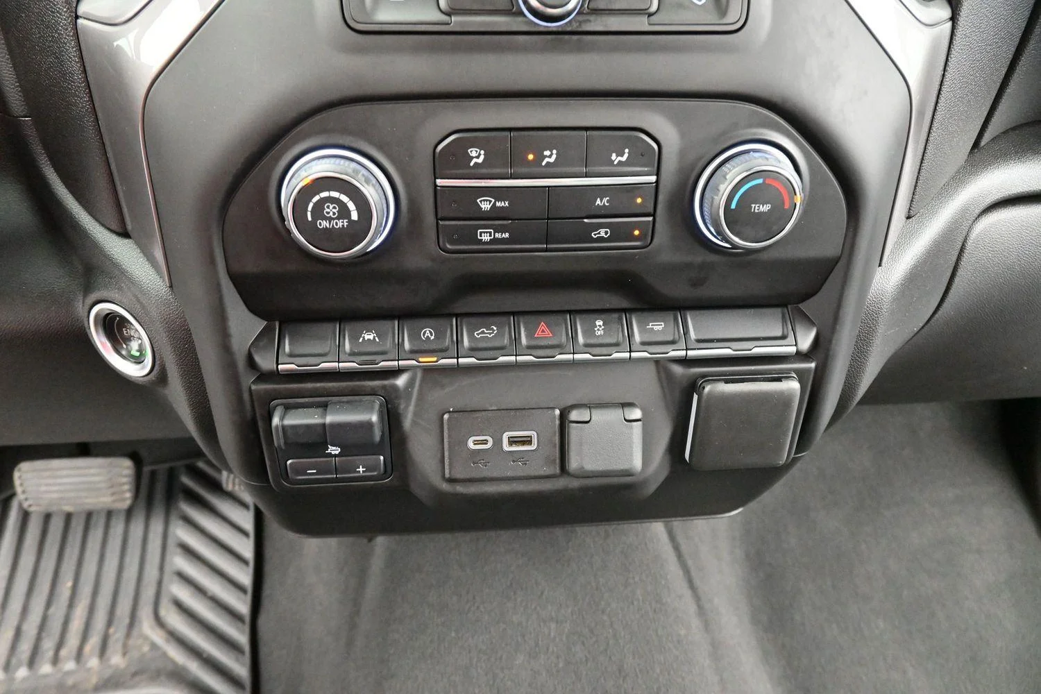 Used 2023 Summit White Chevrolet Custom image 22