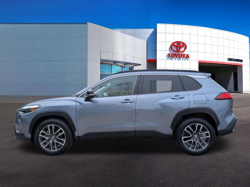 Used 2026  Toyota XLE image 13