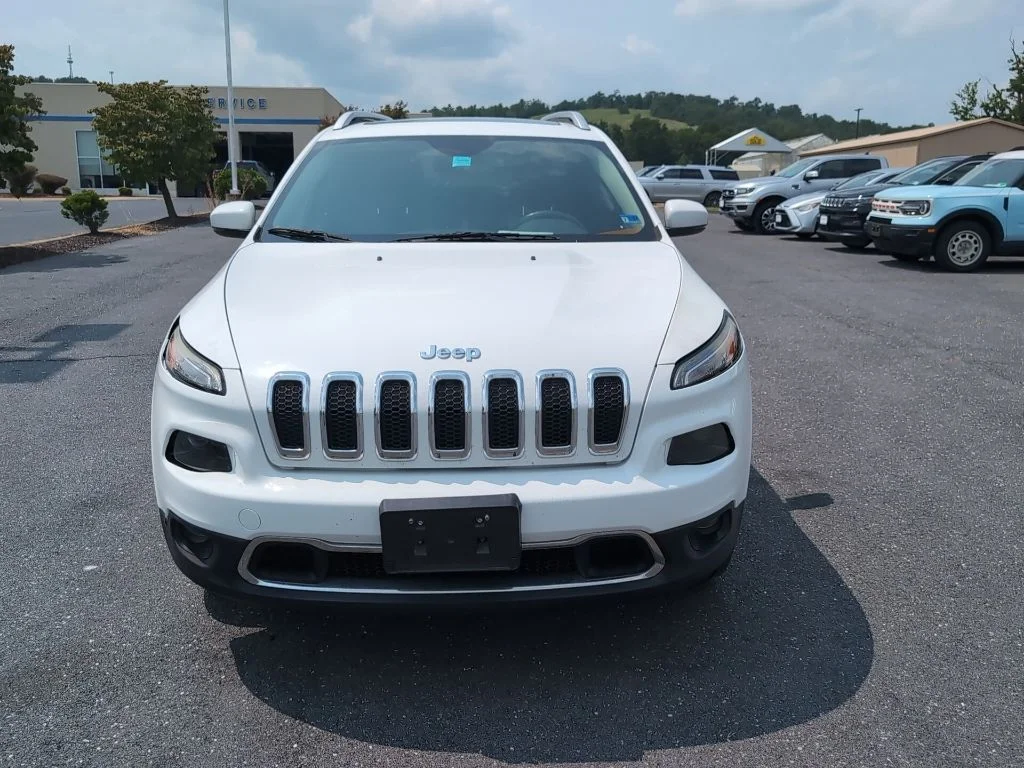 Used 2015 Jeep Cherokee Limited with VIN 1C4PJMDB9FW564363 for sale in Harrisonburg, VA