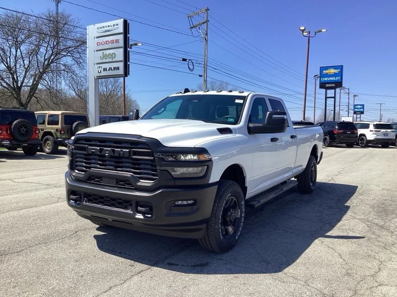 New 2026 Bright White Clear-Coat Exterior Paint RAM Tradesman image 3
