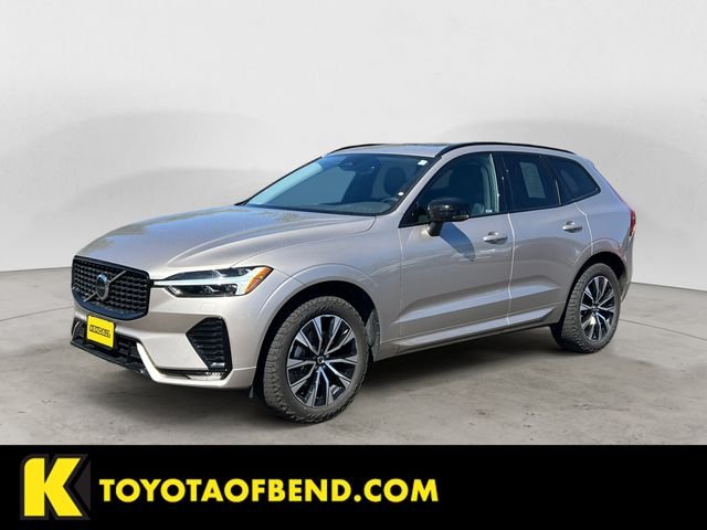 2025 Volvo XC60 B5 Core Dark AWD's photo