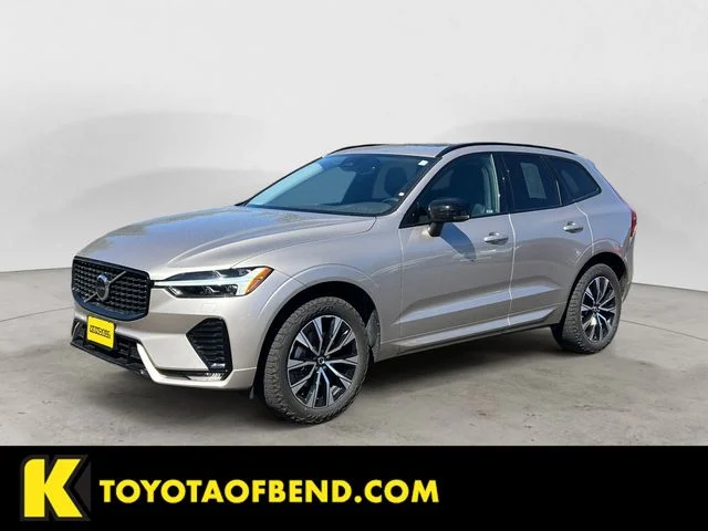 2025 Volvo XC60 B5 Core Dark AWD's photo