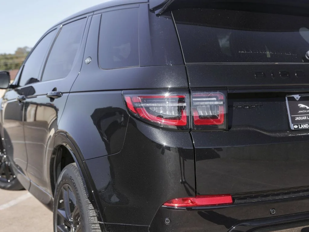 New 2025 Black Land Rover SE image 7