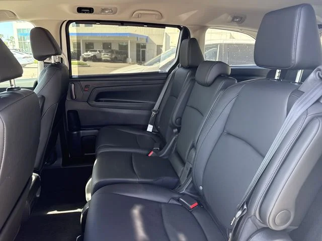 2026 Honda Odyssey EX-L - Photo 16