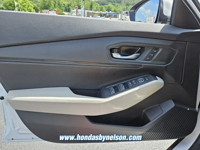 2025 Honda Accord Hybrid EX-L - Photo 16