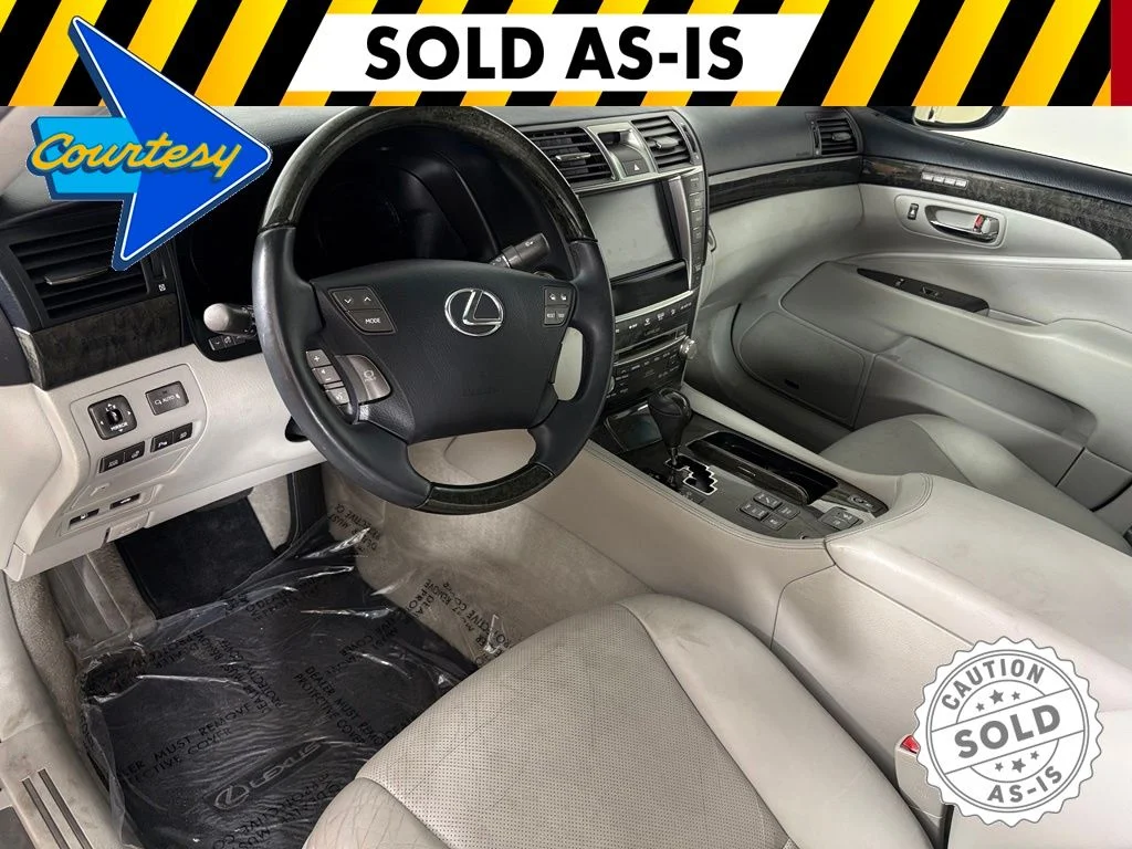 Certified Used 2010  Lexus 460 image 16