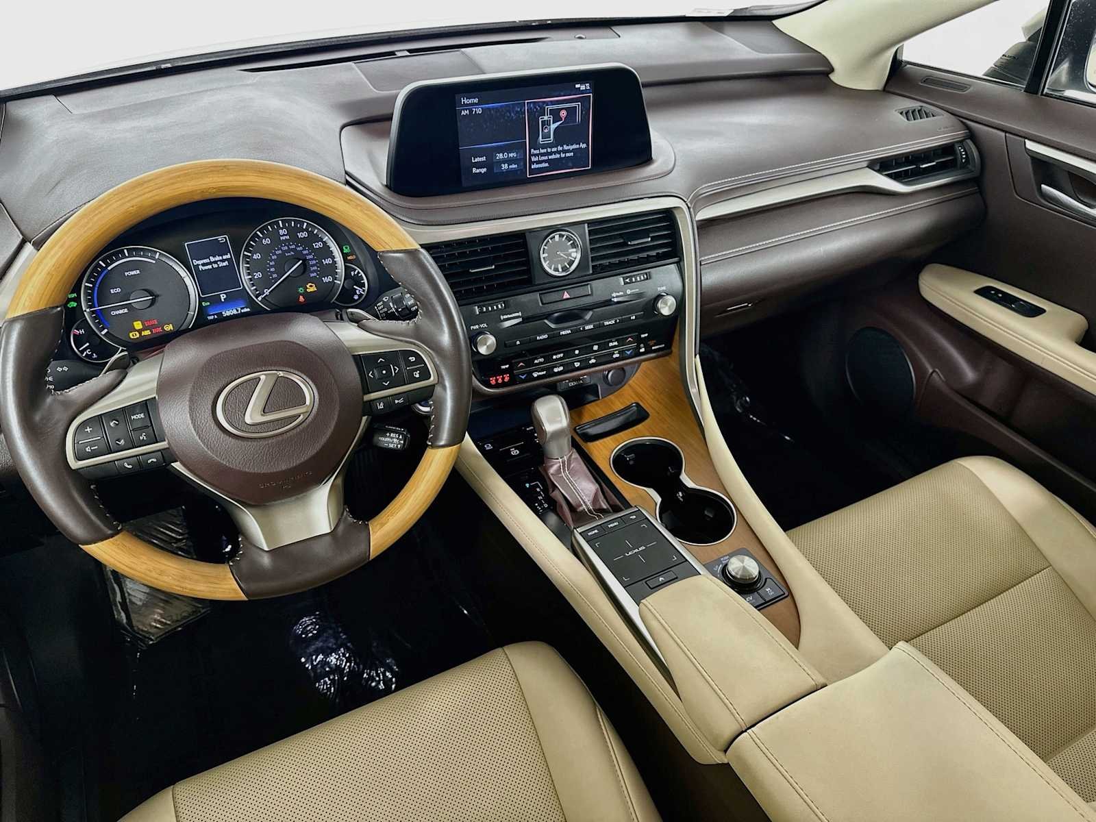 Used 2020 Moonbeam Beige Metallic Lexus  image 21