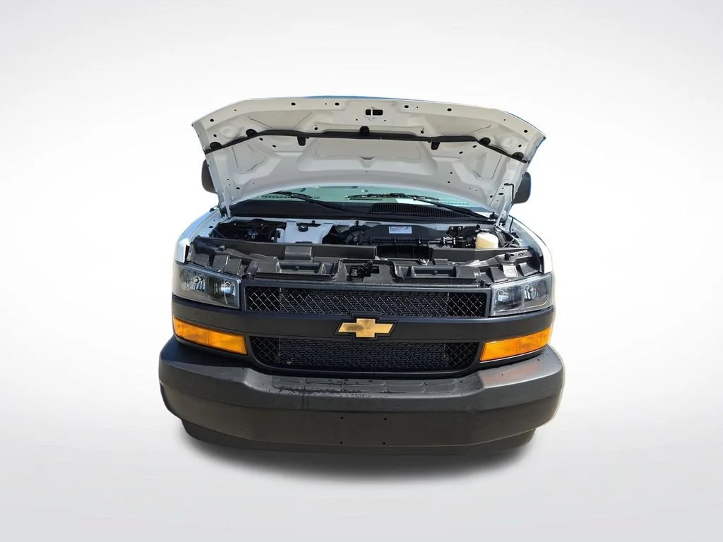2026 Chevrolet Express Cargo Work Van - Photo 11