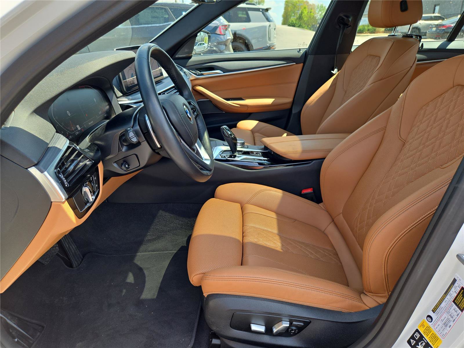 2023 BMW 5 Series 530i - Photo 21