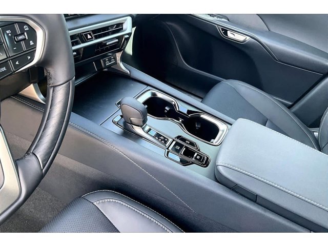 New 2026 Matador Red Mica Lexus PREMIUM PLUS image 18