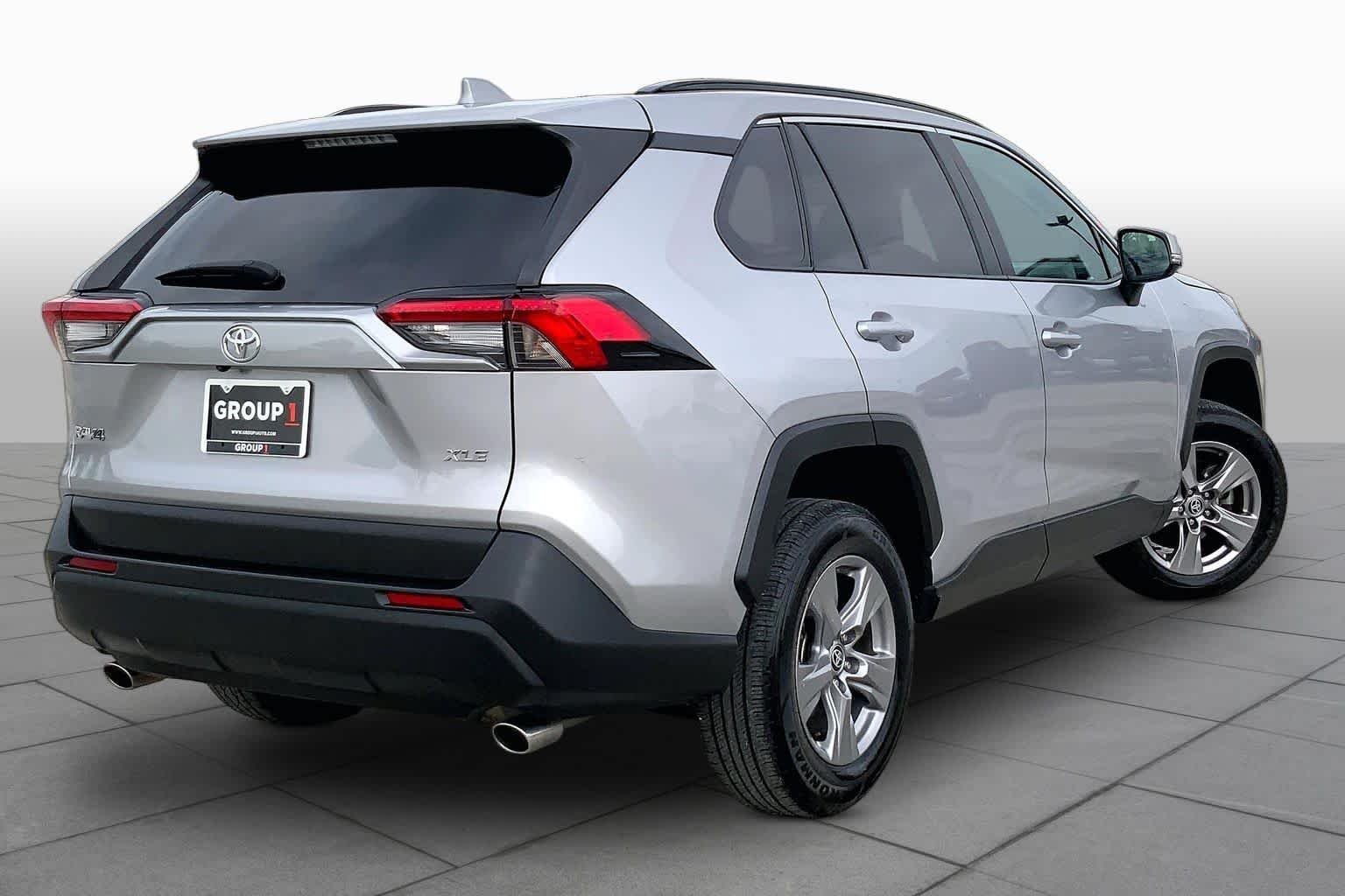 Used 2024 Silver Sky Metallic Toyota XLE image 13