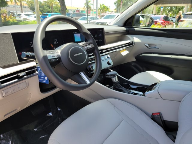 New 2026 Silver Hyundai SEL Plus FWD image 9