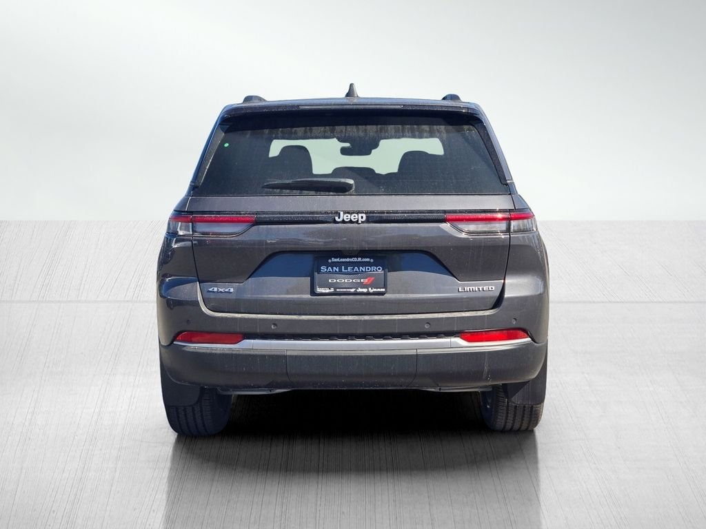 New 2026 Baltic Gray Metallic Clearcoat Jeep Limited image 5