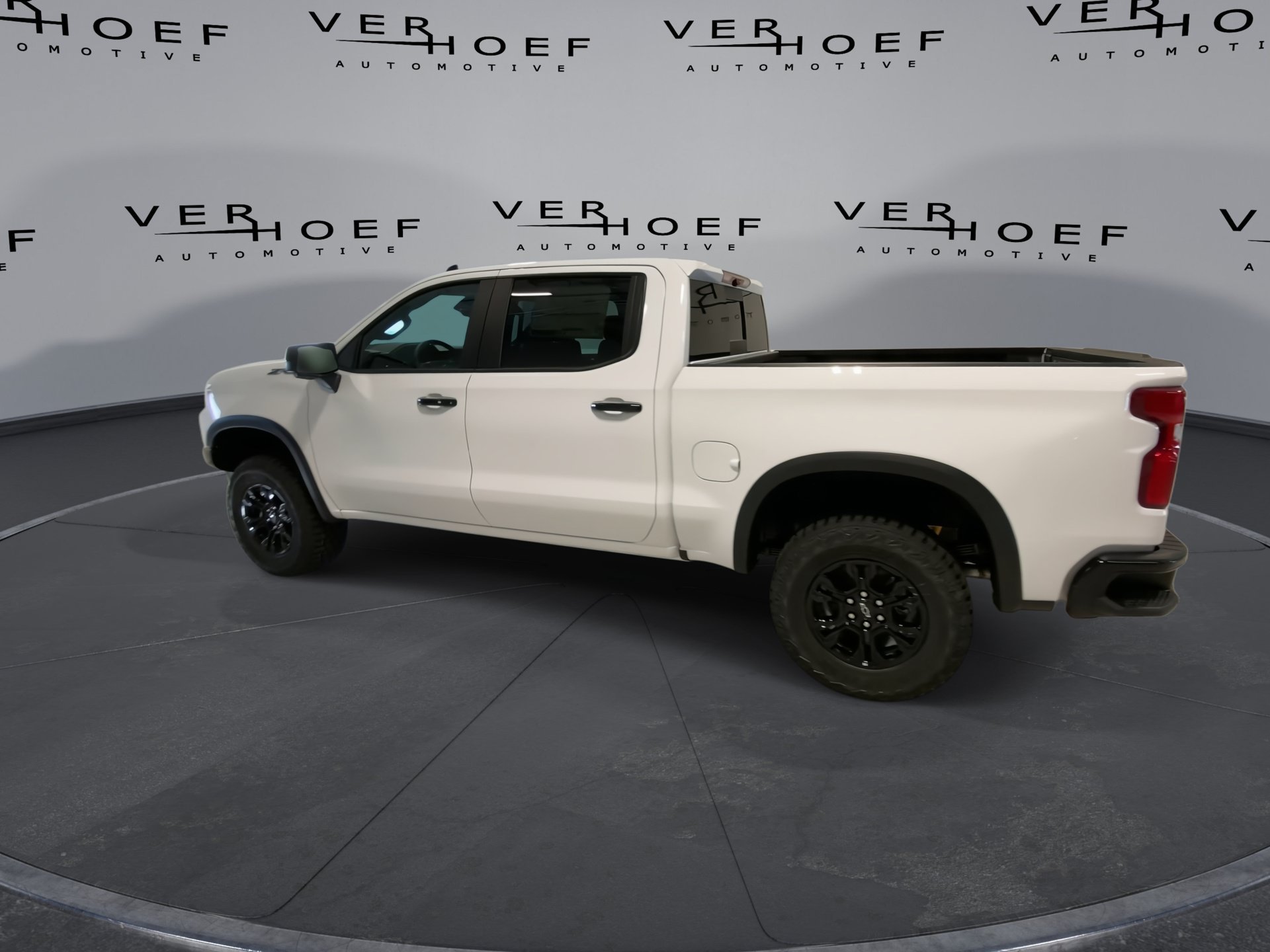 New 2026 Summit White Chevrolet ZR2 image 6