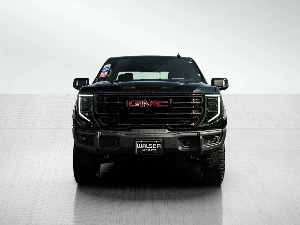2026 GMC Sierra 1500 AT4X - Photo 2