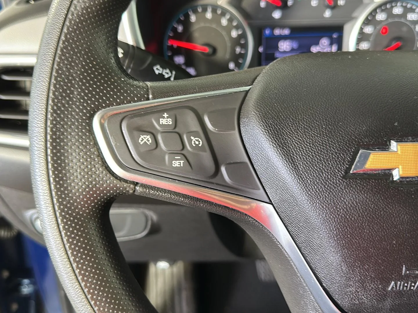 Used 2019 Pacific Blue Metallic Chevrolet LT image 11